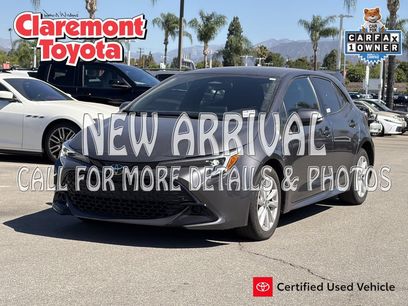 Used 2025 Toyota Corolla SE w/ SE Package