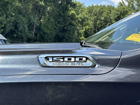 Used 2019 RAM 1500 Big Horn AWD/4WD image 17