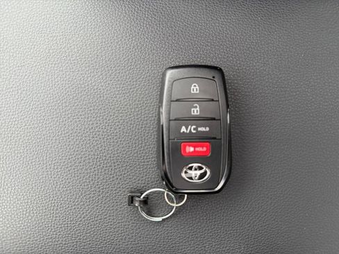 Used 2023 Toyota bZ4X AWD w/ Weather Package image 31