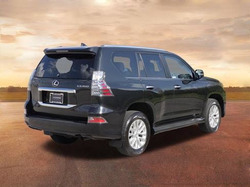 Certified 2023 Lexus GX 460 Premium w/ Premium Package AWD/4WD image 8
