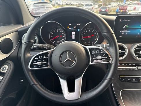 Used 2021 Mercedes-Benz GLC 300 4MATIC image 22