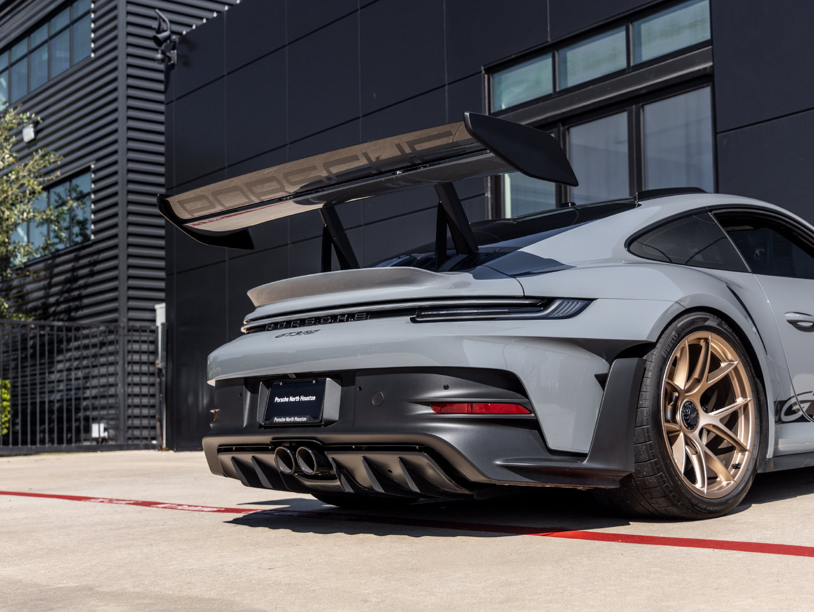 Certified 2025 Porsche 911 GT3 RS RWD image 15