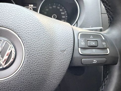 Used 2011 Volkswagen Jetta TDI FWD image 15
