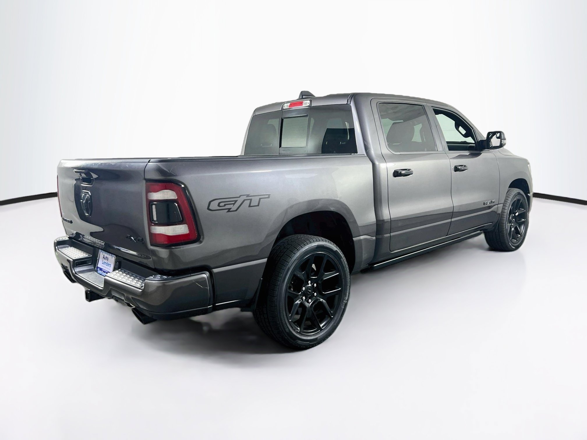 Used 2023 RAM 1500 Laramie AWD/4WD image 5