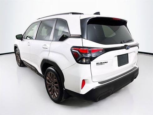 Used 2025 Subaru Forester Sport image 5