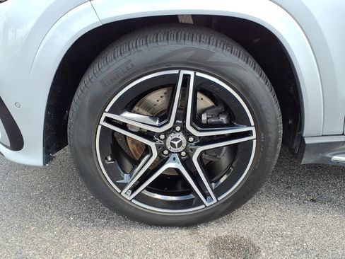 Certified 2024 Mercedes-Benz GLS 450 4MATIC image 10