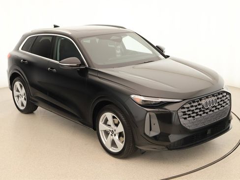 New 2025 Audi Q5 Prestige image 31