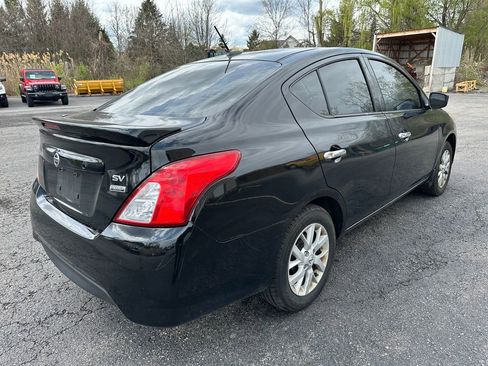 Used 2019 Nissan Versa SV w/ SV Special Edition Package FWD image 11