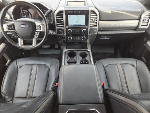 Used 2021 Ford F250 Platinum w/ FX4 Off-Road Package AWD/4WD image 24