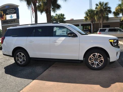 New 2025 Ford Expedition Max Active image 6