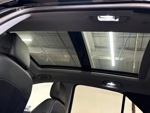 Used 2018 Chevrolet Equinox Premier AWD/4WD image 10