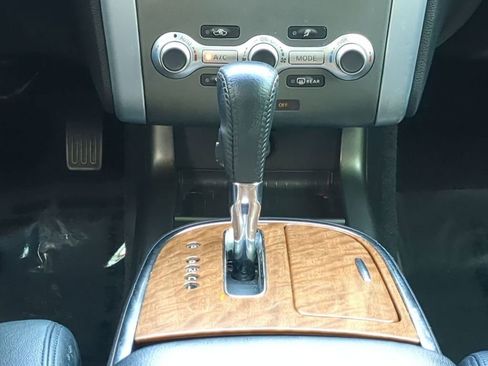 Used 2014 Nissan Murano LE w/ Platinum Edition Package image 18