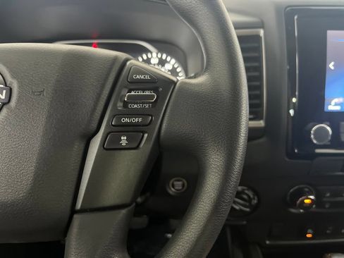 Used 2024 Nissan Frontier SV w/ Technology Package AWD/4WD image 59