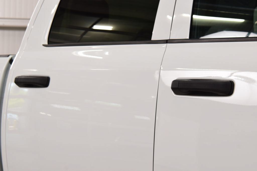 Used 2024 RAM 3500 Tradesman AWD/4WD image 18