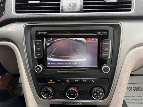 Used 2015 Volkswagen Passat 1.8T Limited Edition image 27