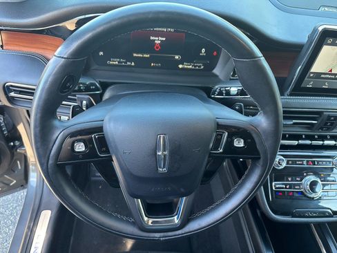 Used 2022 Lincoln Corsair Reserve w/ Sport Package AWD/4WD image 18