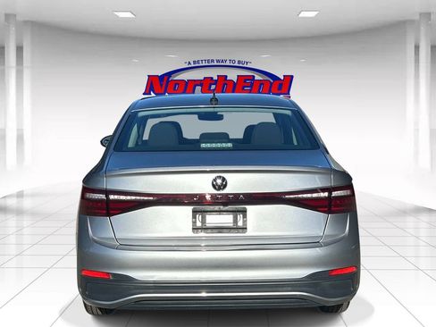 Used 2025 Volkswagen Jetta S FWD image 4
