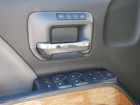 Used 2015 Chevrolet Silverado 2500 LTZ w/ LTZ Plus Package AWD/4WD image 12