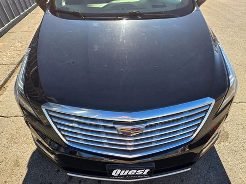 Used 2017 Cadillac XT5 Platinum image 14