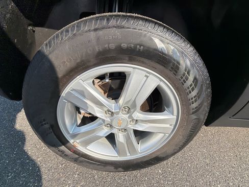 Certified 2022 Chevrolet Trax LT w/ LT Convenience Package AWD/4WD image 20