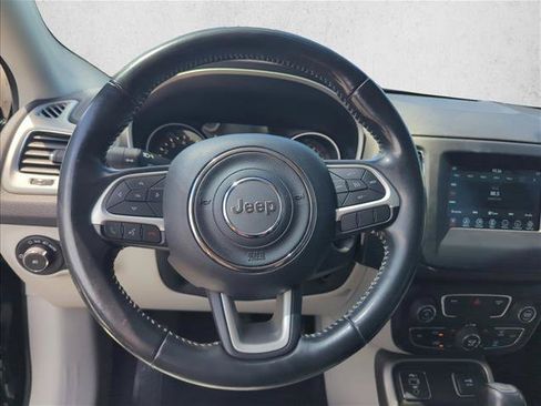 Used 2019 Jeep Compass Latitude w/ Popular Equipment Group FWD image 29