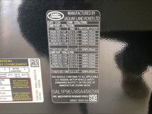 Used 2025 Land Rover Range Rover Sport SE AWD/4WD image 32
