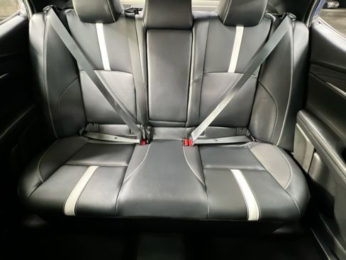 Used 2025 Toyota Camry SE image 5