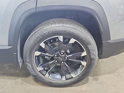 Certified 2025 Chevrolet Equinox RS w/ Safety and Technology Package FWD image 39