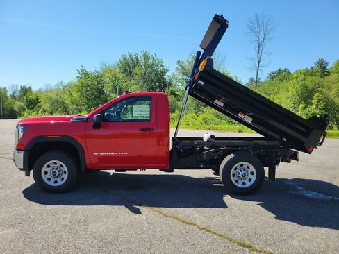 New 2026 GMC Sierra 3500 Pro AWD/4WD image 28