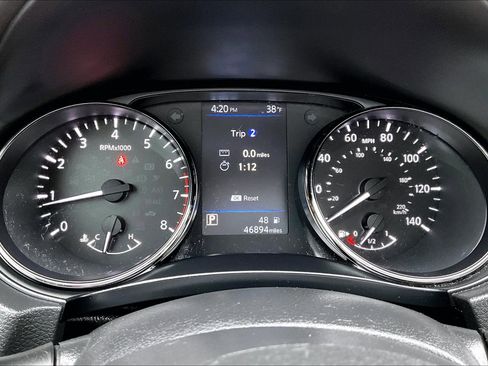 Used 2022 Nissan Rogue Sport SV image 24