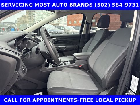 Used 2017 Ford Escape SE w/ Equipment Group 201A image 12