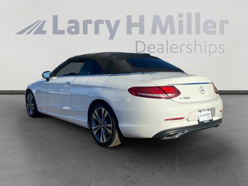 Used 2018 Mercedes-Benz C 300 C 300 image 3