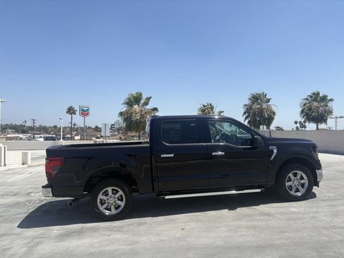 Used 2025 Ford F150 XLT w/ Equipment Group 301A Standard RWD image 43