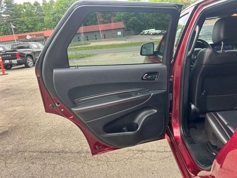 Used 2023 Dodge Durango GT AWD/4WD image 17