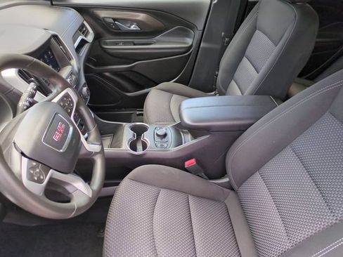 Used 2024 GMC Terrain SLE w/ Driver Convenience Package AWD/4WD image 19