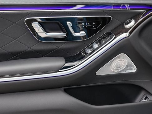 New 2026 Mercedes-Benz S 580 4MATIC Sedan image 22