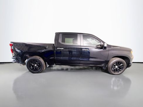 Used 2022 Chevrolet Silverado 1500 Custom image 11