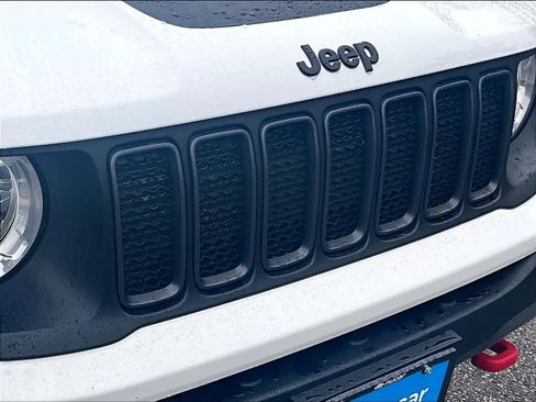 Used 2023 Jeep Renegade Trailhawk image 31