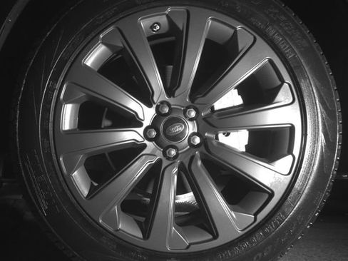 Used 2018 Land Rover Range Rover Velar R-Dynamic SE AWD/4WD image 70