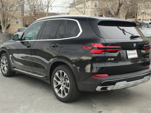Certified 2024 BMW X5 xDrive40i w/ Premium Package image 6