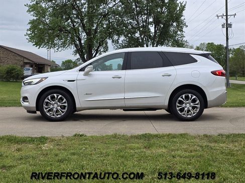 Used 2018 Buick Enclave Avenir w/ Avenir Technology Package AWD/4WD image 6