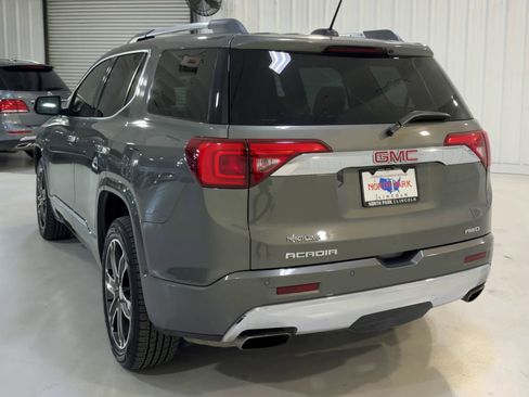 Used 2018 GMC Acadia Denali w/ Technology Package image 8
