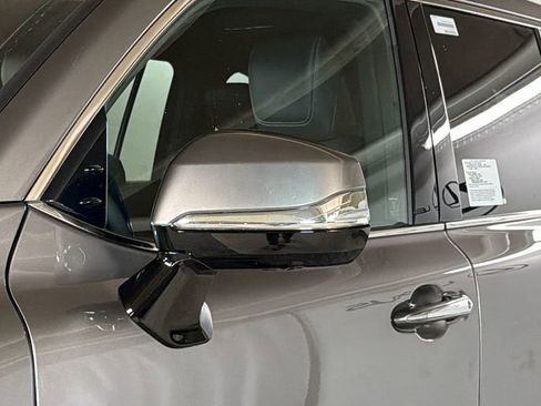 New 2026 Lexus LX 700h Luxury image 5