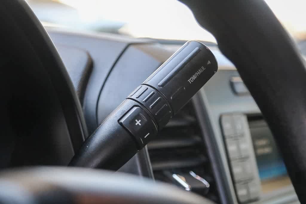 Used 2017 Ford F550 2WD Crew Cab Super Duty image 20