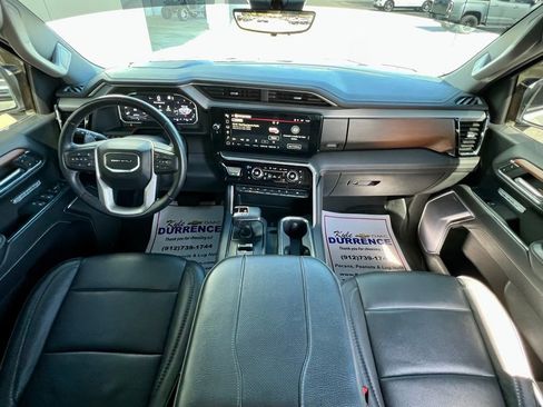 Used 2023 GMC Sierra 1500 Denali w/ Technology Package image 2