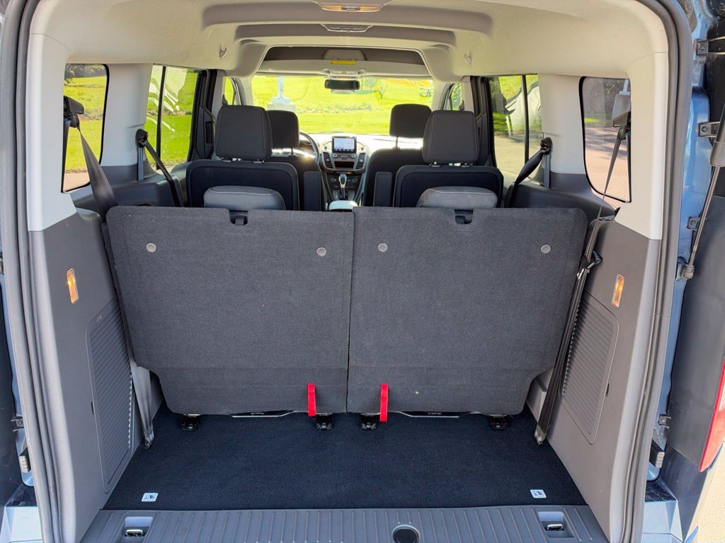 Used 2020 Ford Transit Connect XLT FWD image 7