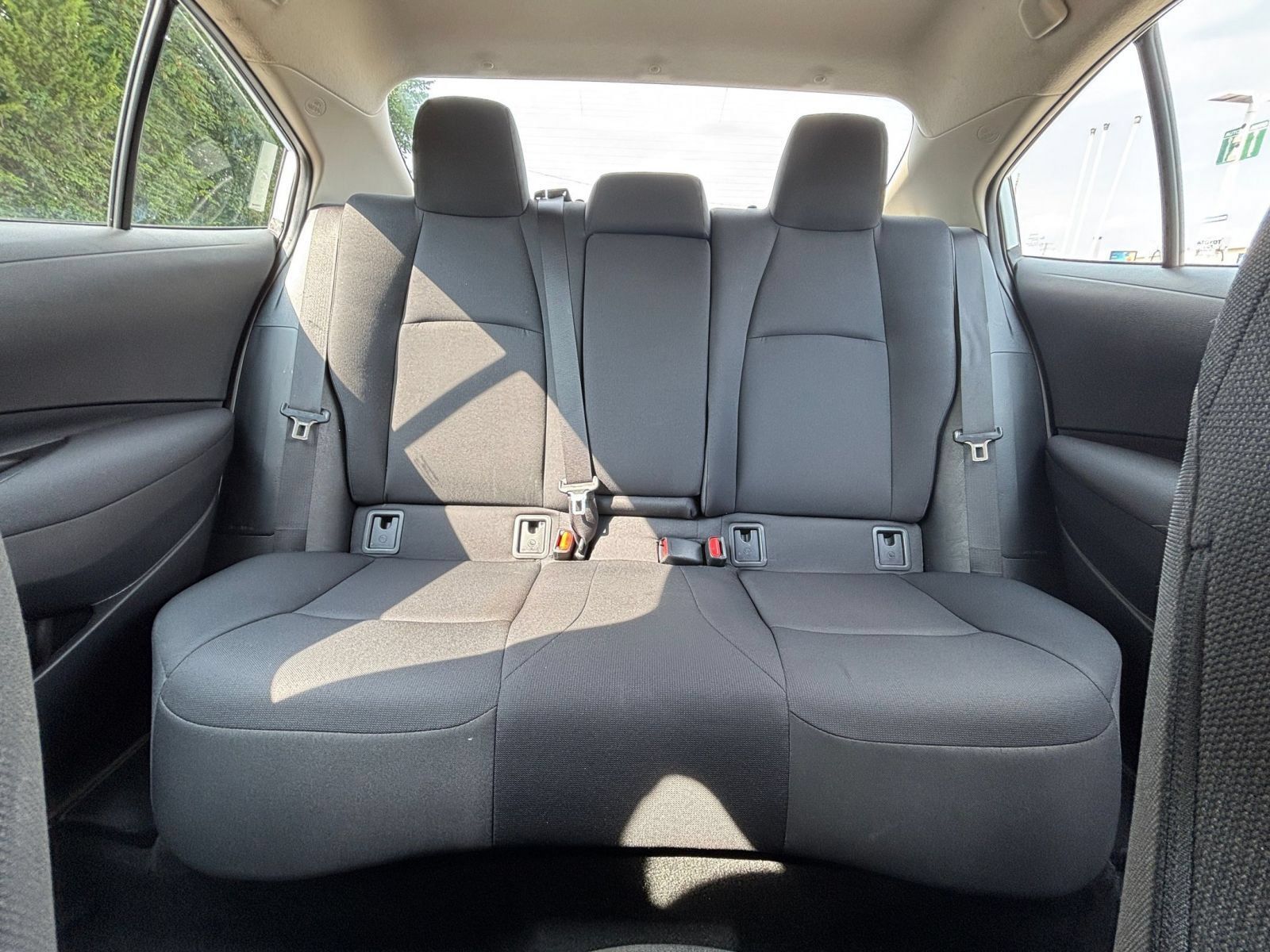 Used 2025 Toyota Corolla LE FWD image 35