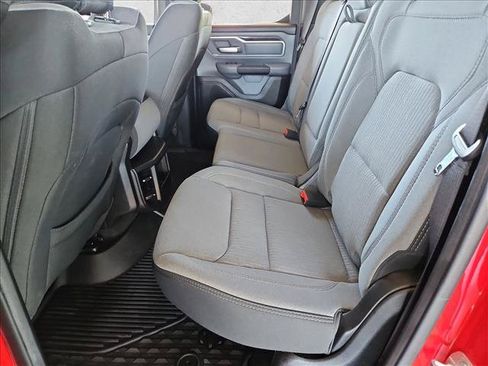 Used 2021 RAM 1500 Big Horn RWD image 18