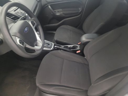 Used 2019 Ford Fiesta SE FWD image 17