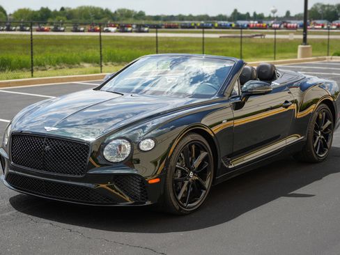 Used 2022 Bentley Continental GT AWD/4WD image 4